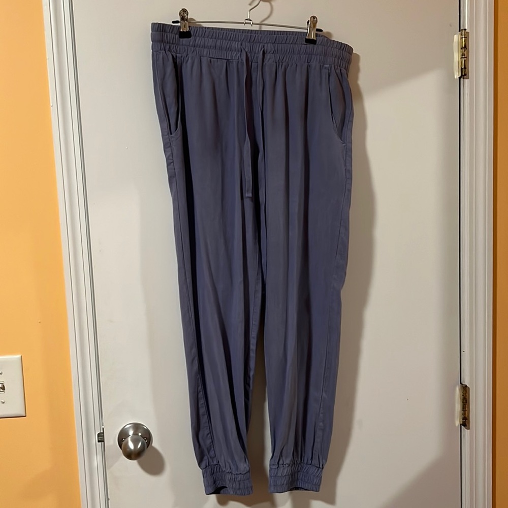 Clearance❗️ New Blue Straight Leg Pants with Pockets Size S Waist 15 inches